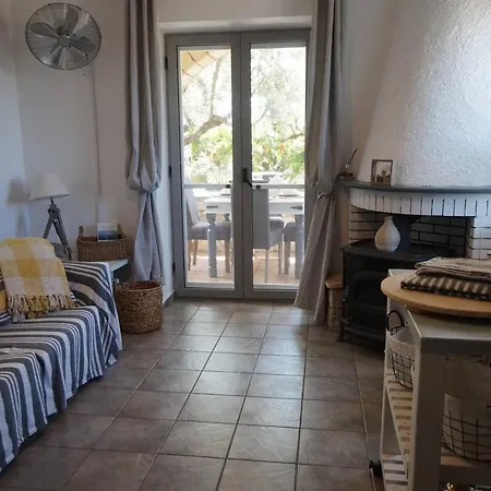 Сasa de vacaciones Semi Detached Stone House Great Location