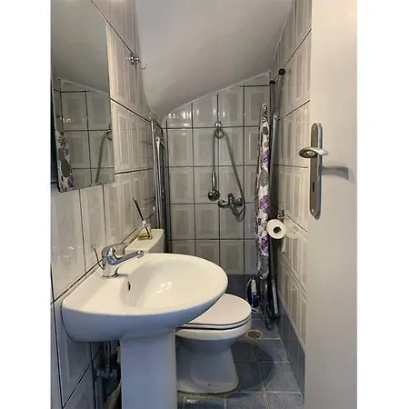 Сasa de vacaciones Semi Detached Stone House Great Location